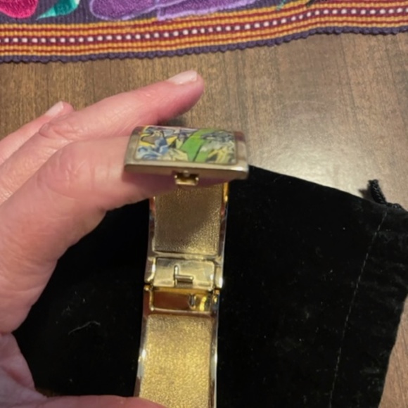 Erwin Pearl Van Gogh Iris Hinged Bracelet - Picture 5 of 7